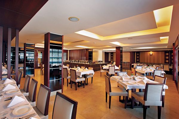 Food & Dining
