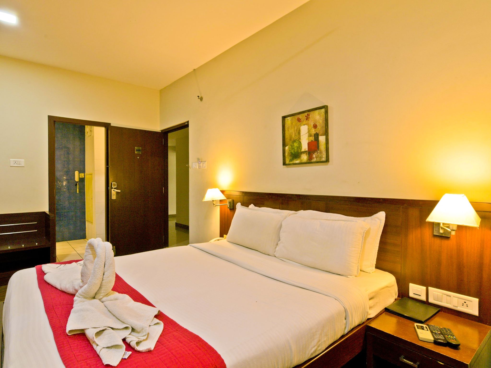 Broad Bean Cochin Deluxe Room 10