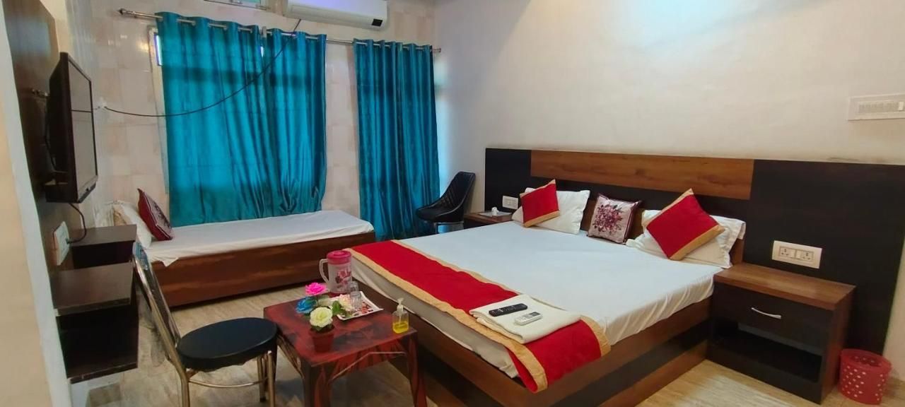 Triple Bed Super Deluxe