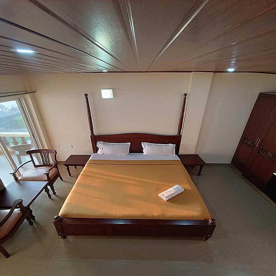 Standard A/c Non Sea View Beach Hut