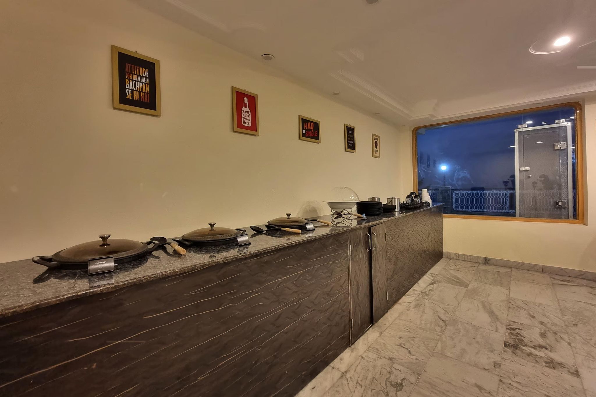 Food & Dining
