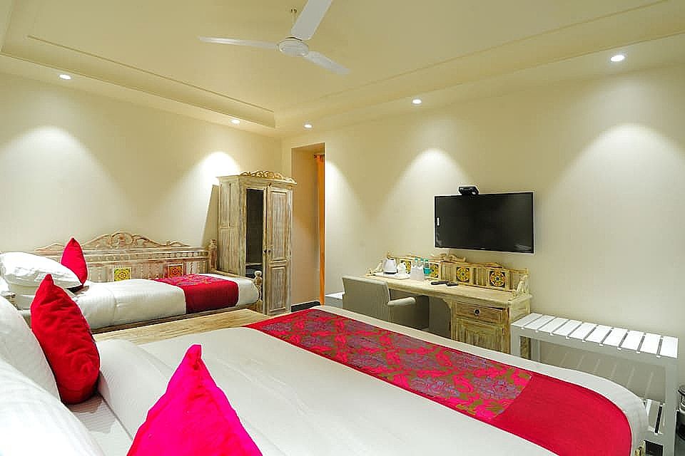Standard Heritage Room