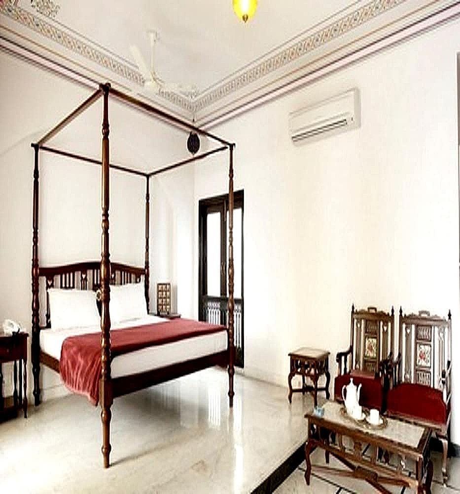 Traditional Suite