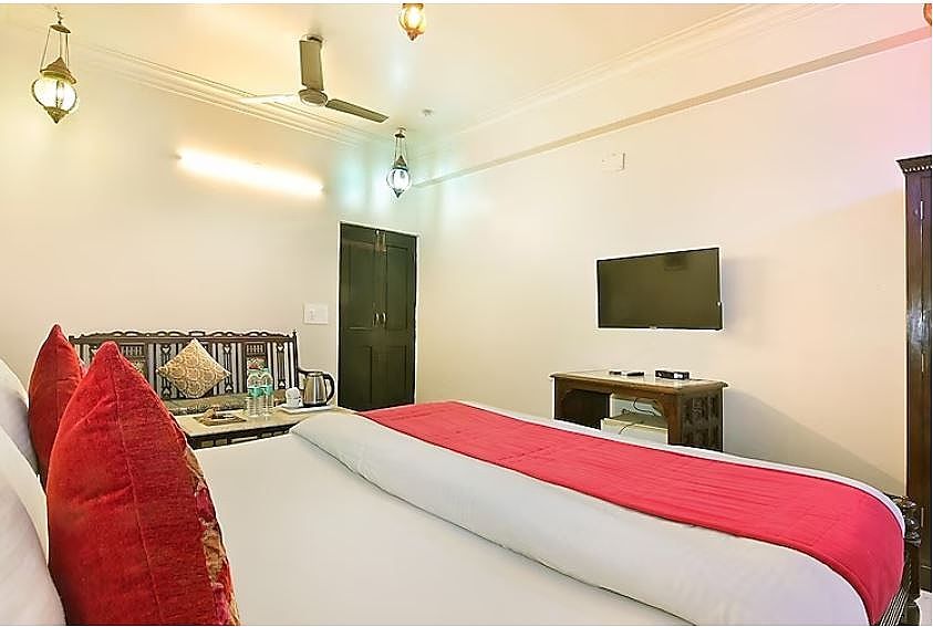 Standard AC Room with Free Wifi