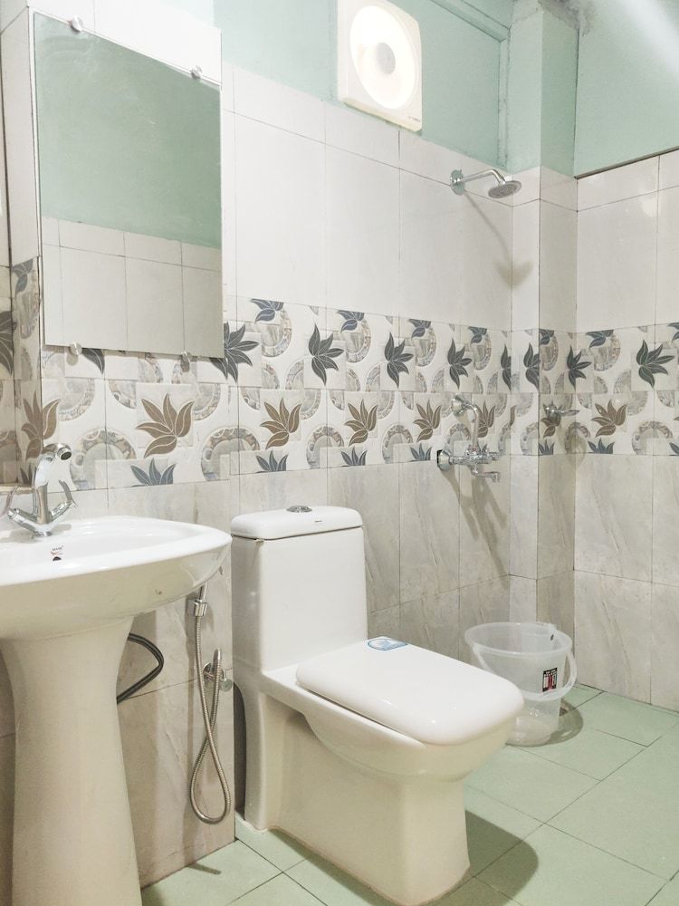 Arudhara Kuteer Deluxe Cottage, Mountain View 6