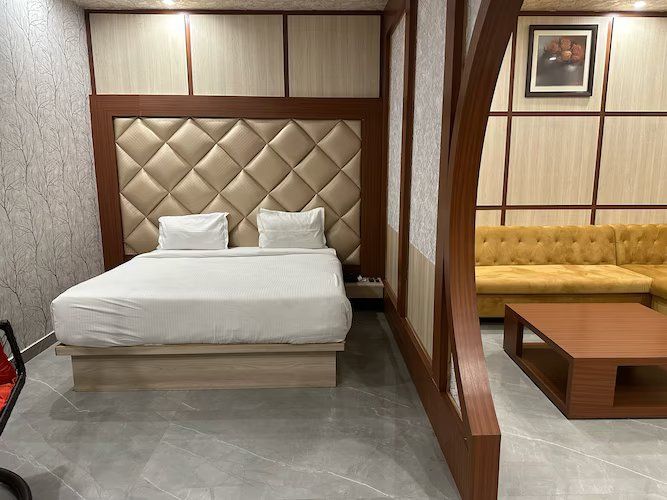 Suite Room