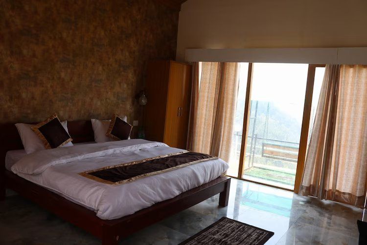 Resort Prakriti Unwind Superior Room with Private Balcony (1st Floor) 3