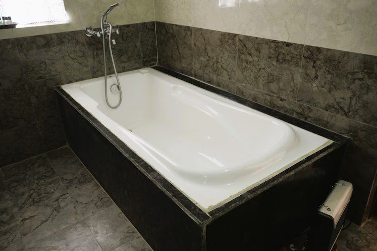 Luxury Suite With Bathtub