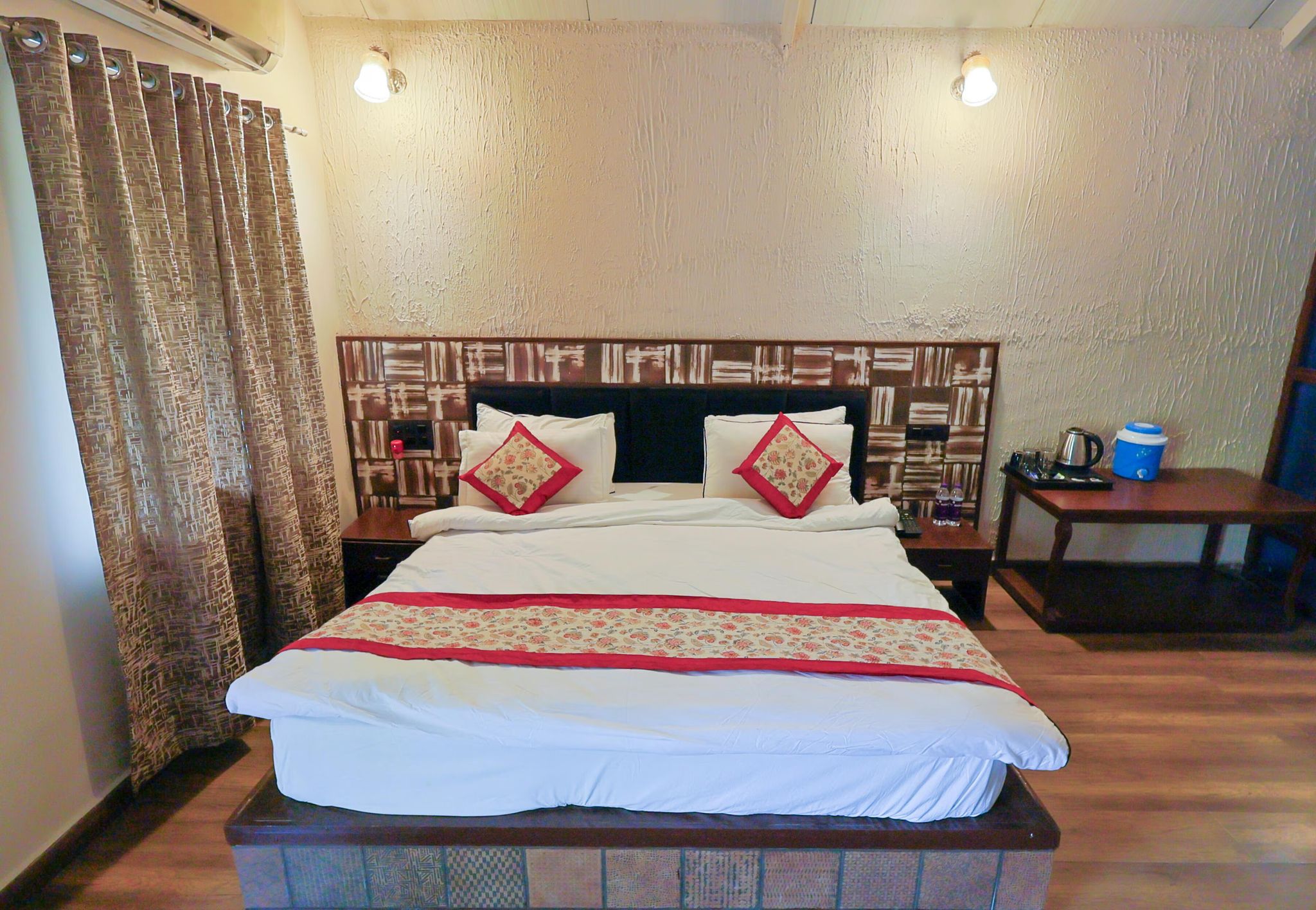 SAIPRASAD TIGER RESORT