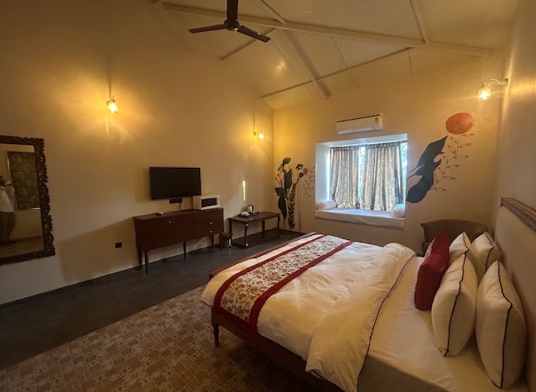 Royal Deluxe Cottage