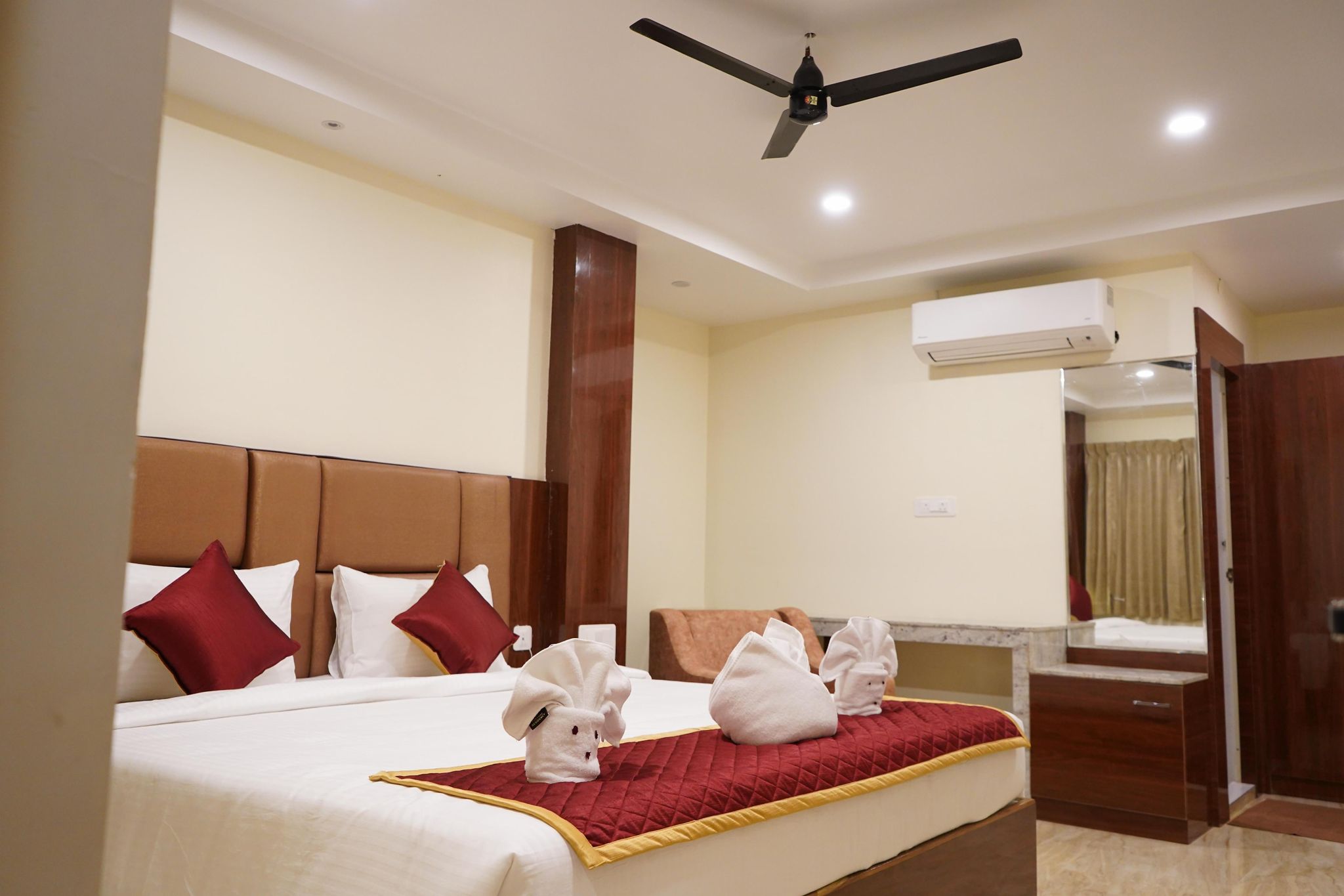 Premium Deluxe Room-Temple and Hill View