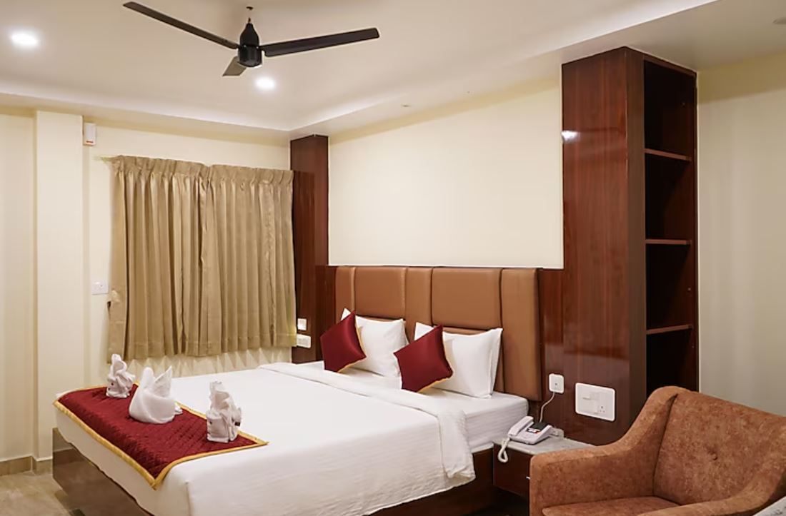Premium Deluxe Room-Temple and Hill View