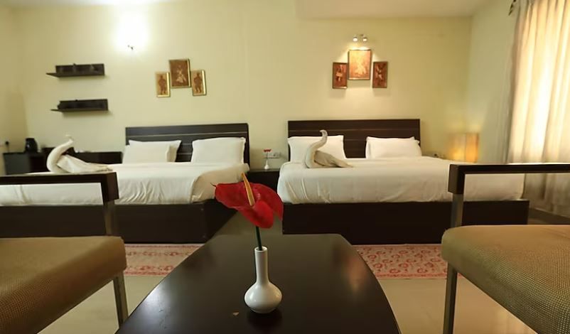 Deluxe Non AC Family