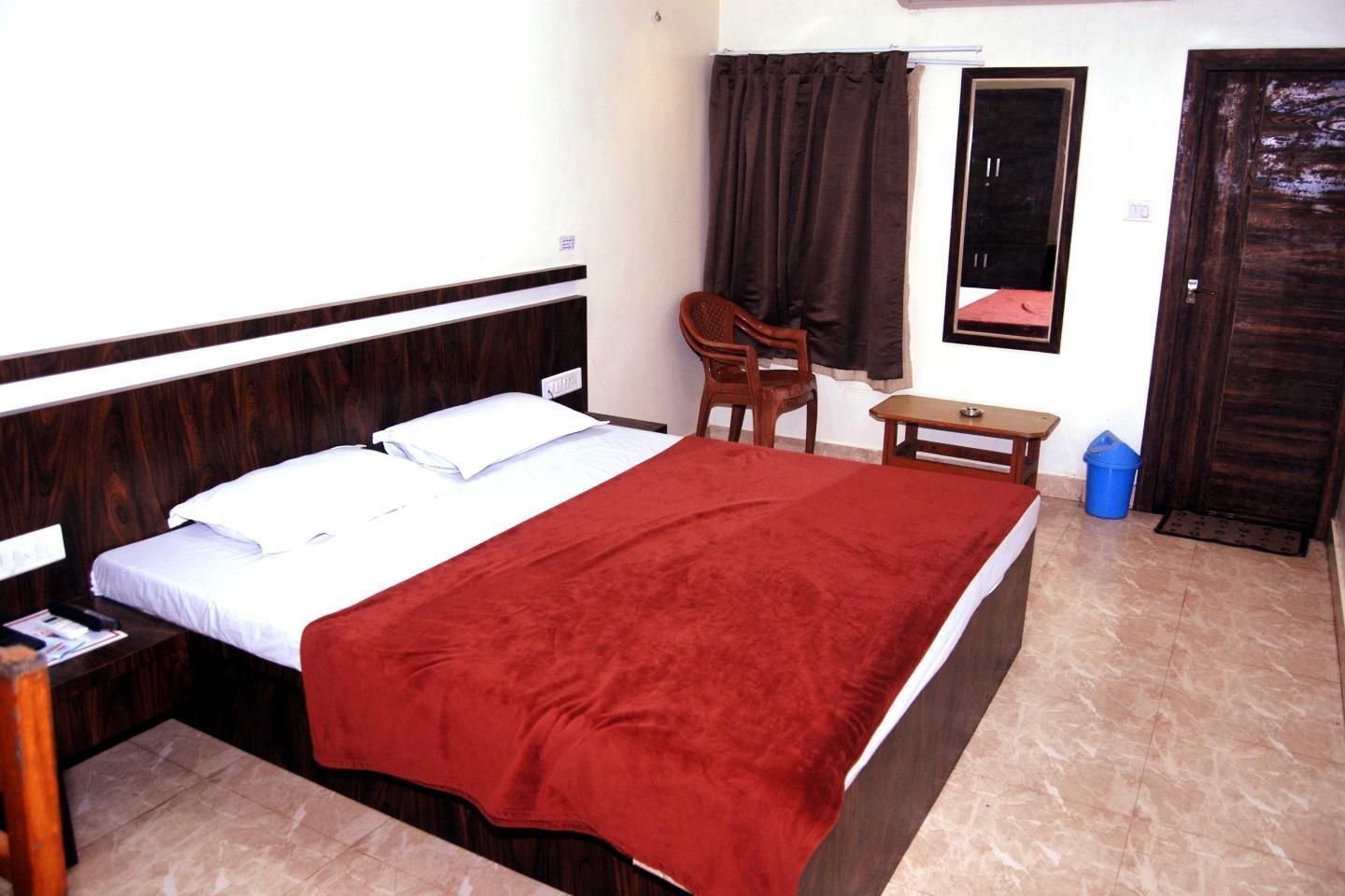 Back Side Double Bed AC Room