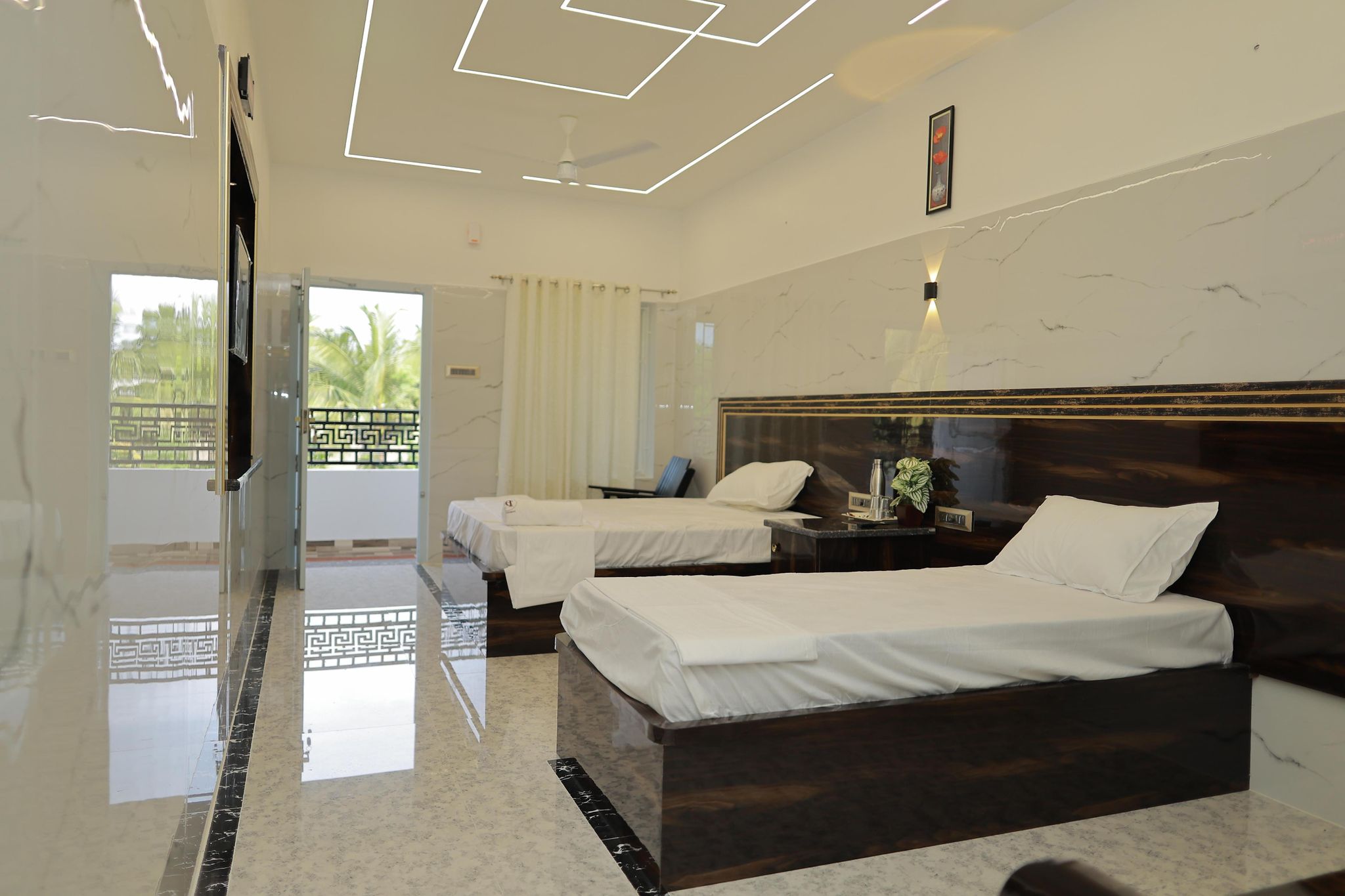 Hotel Cyril Luxury Triple 4