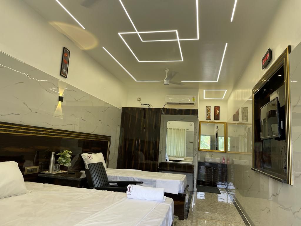 Hotel Cyril Luxury Triple 5