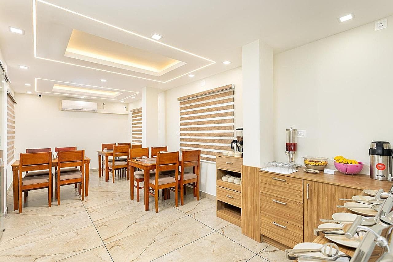 Food & Dining