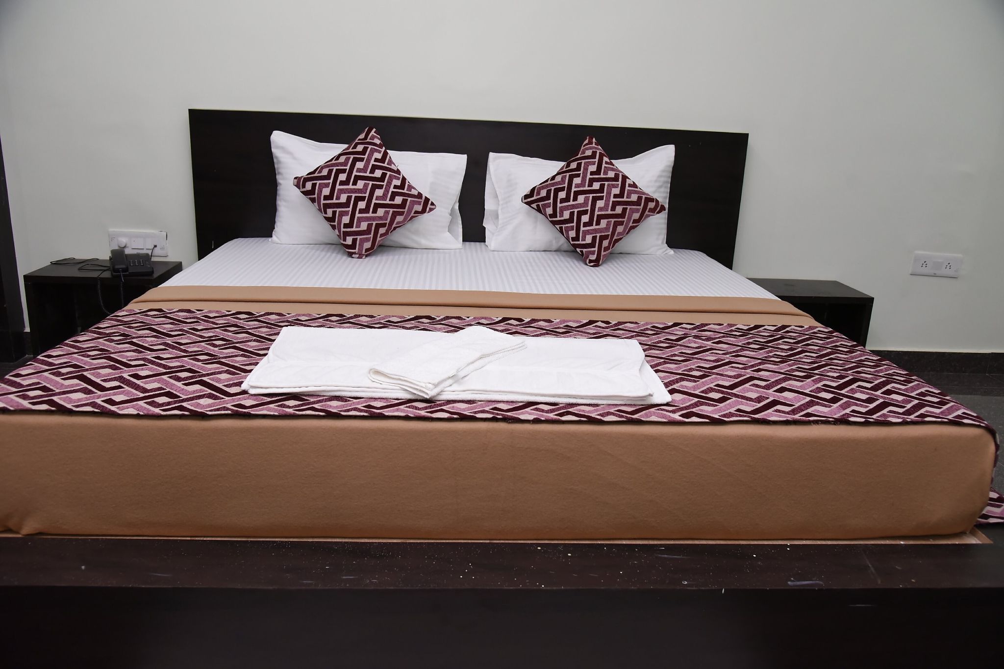 Hotel Mayank Deluxe AC Room 5