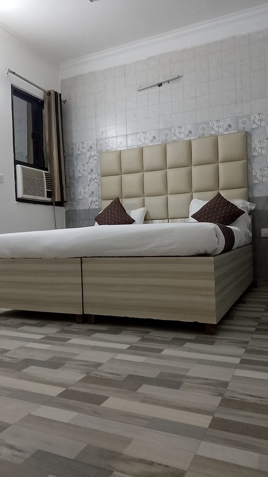 Super Deluxe Room