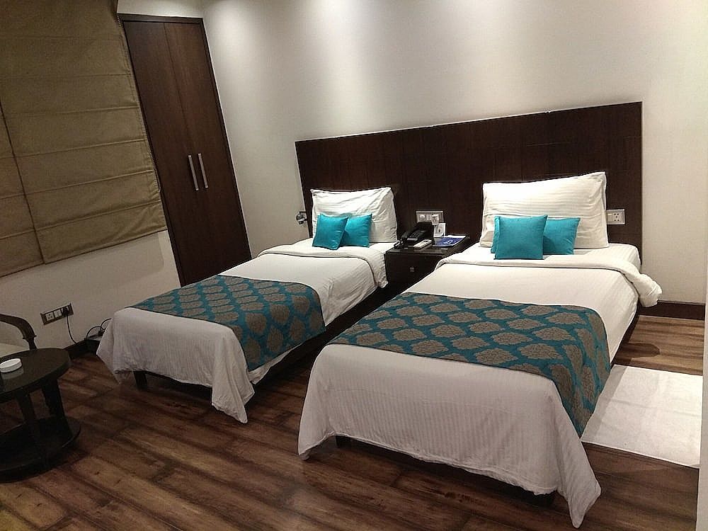Economy Room