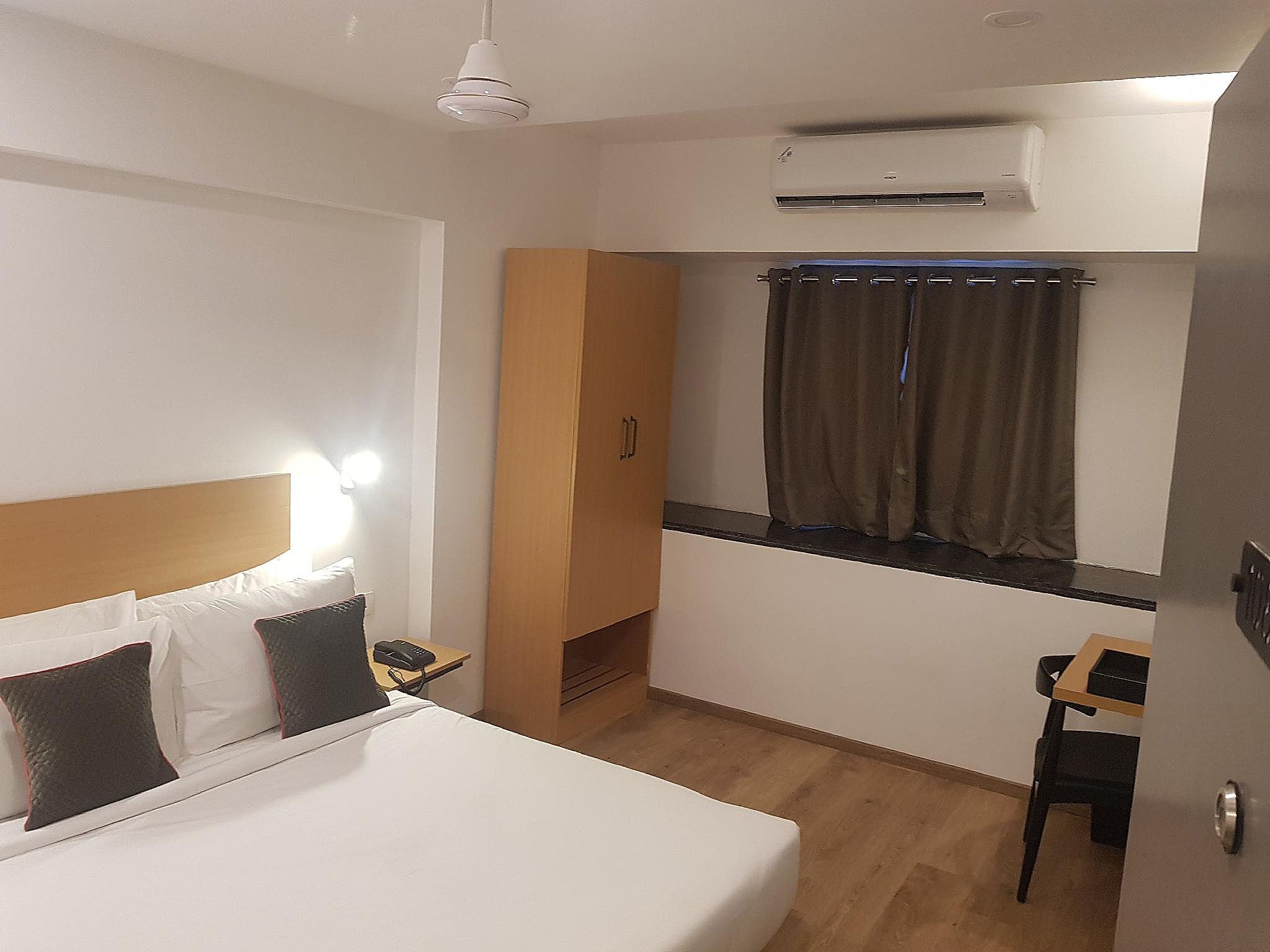 Hotel Samrat Executive Room