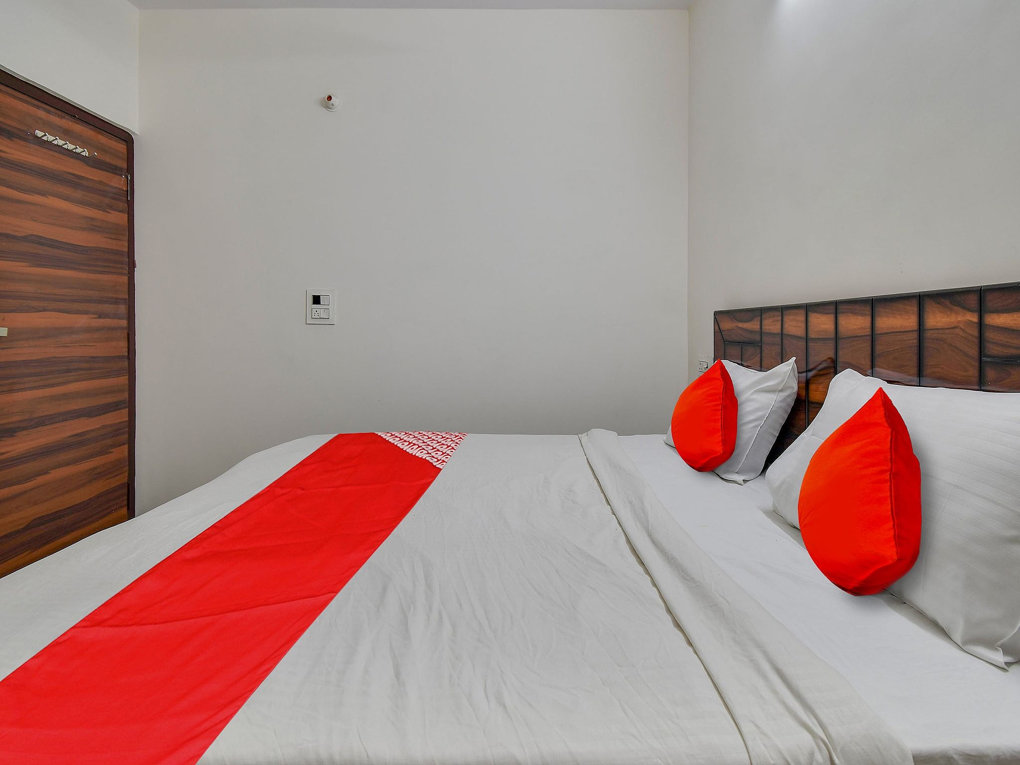 Hotel O Dream Palace Classic 8