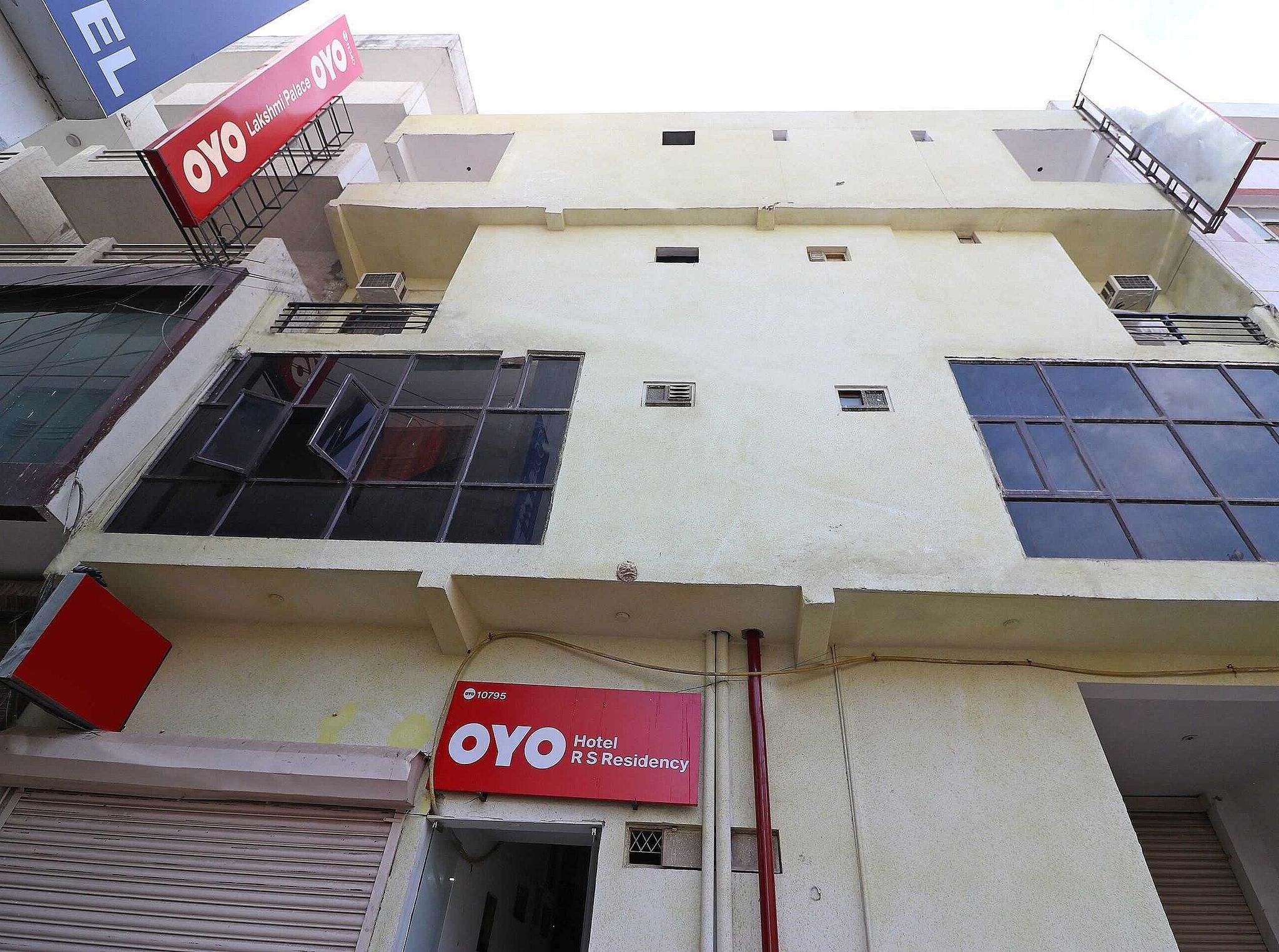 Hotel O RS Residency