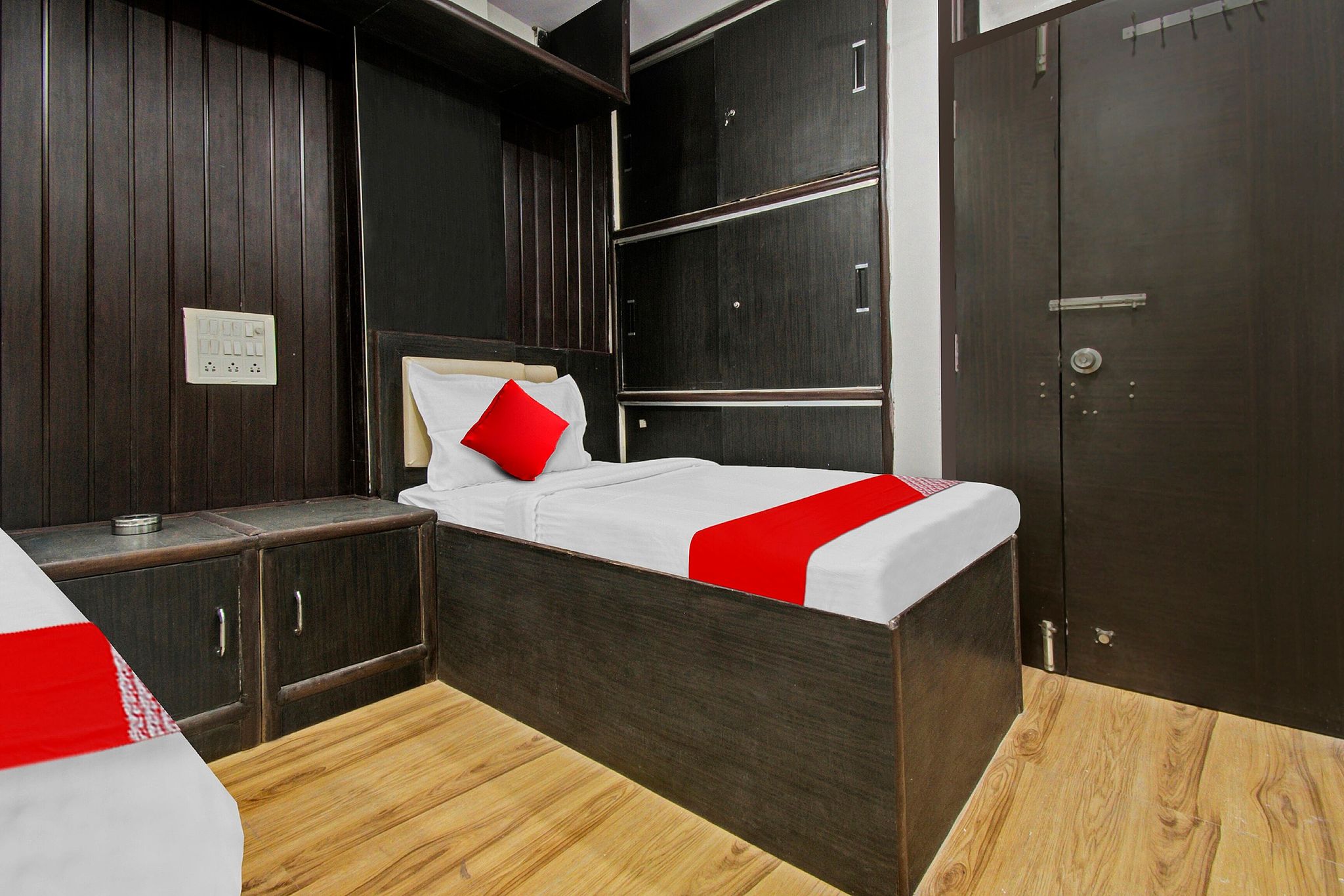 Hotel O Classic Mansarovar Classic 6