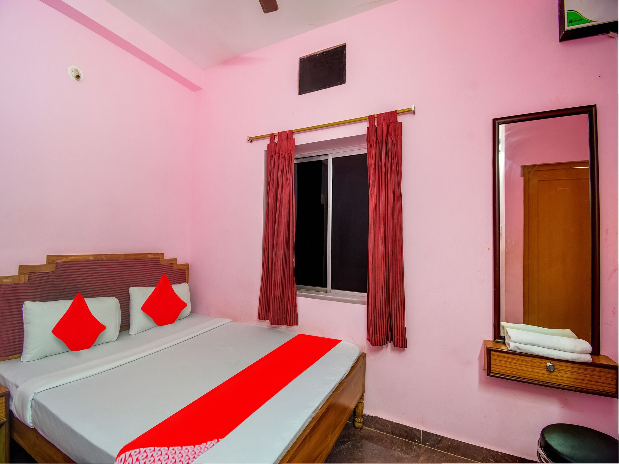 Hotel O Planet9