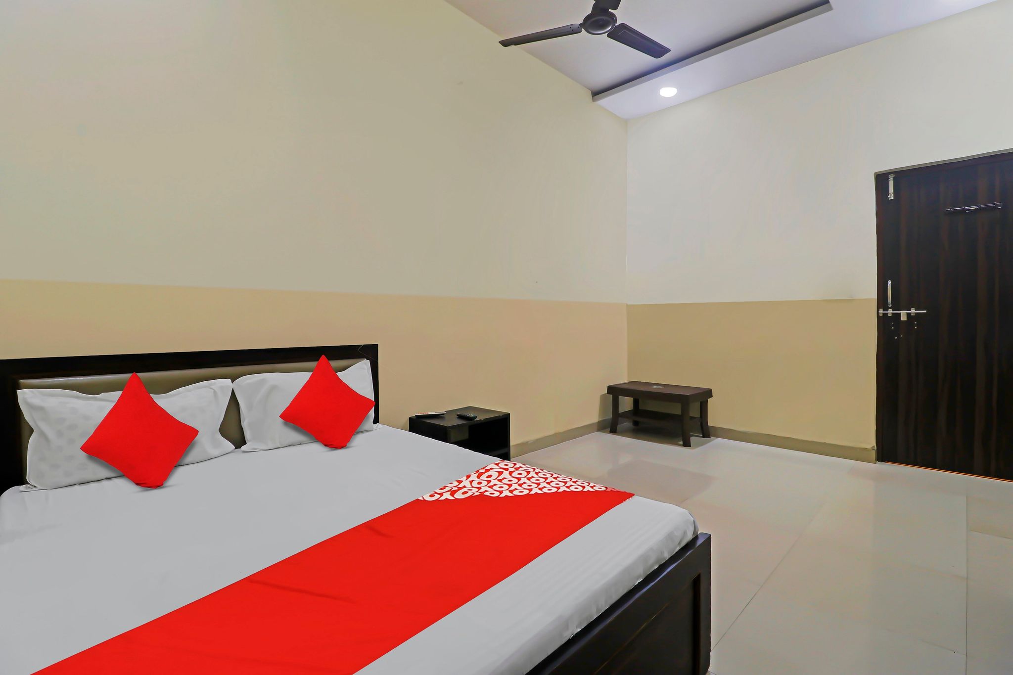 OYO Flagship Hotel Brijraj Classic 10