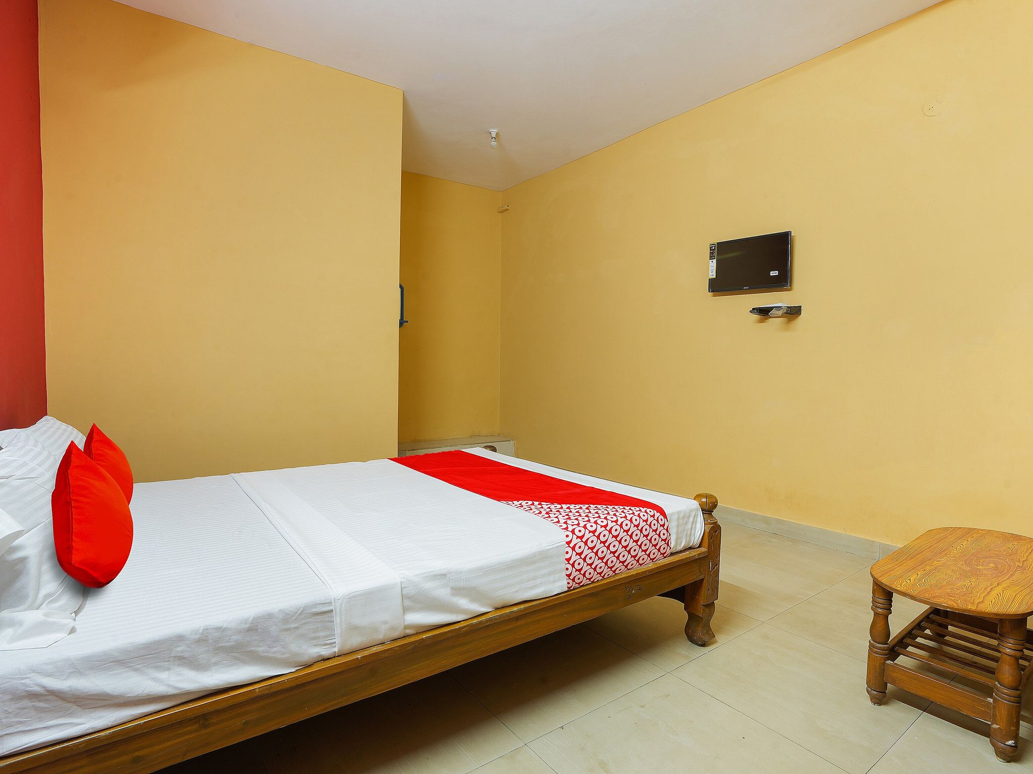 Hotel O Lakshmi Sri Boarding & Lodging Classic 16