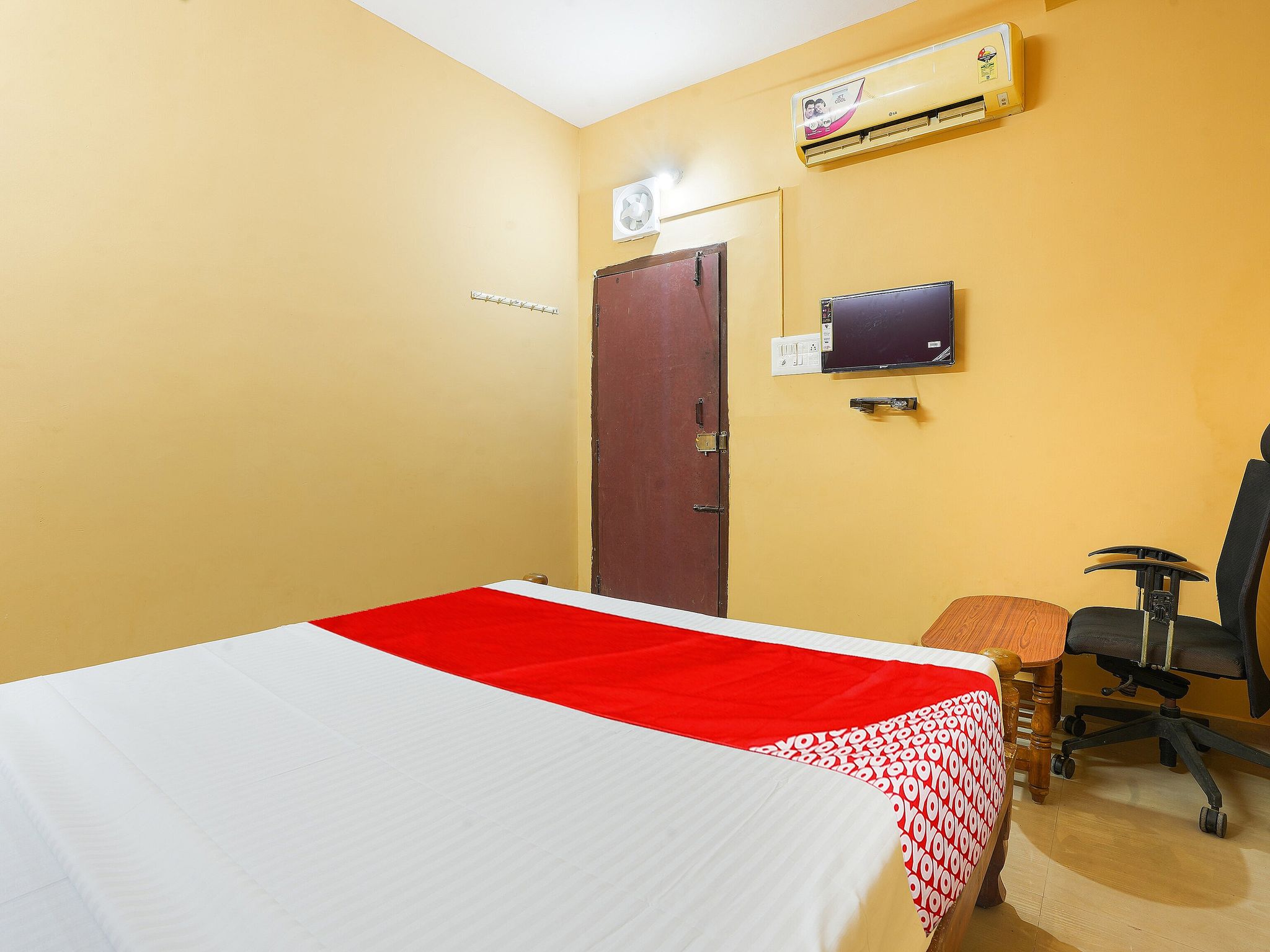 Hotel O Lakshmi Sri Boarding & Lodging Classic 10