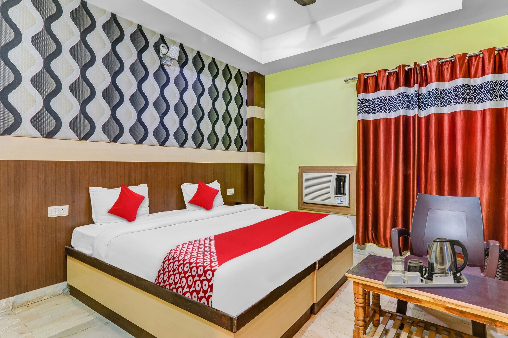 Hotel O Crystal Near Gomti Riverfront Park Classic 14
