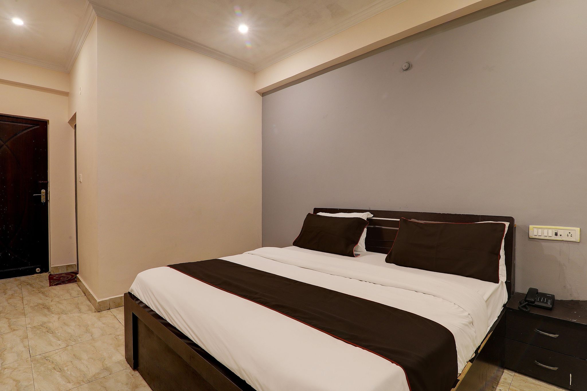 Hotel O Alacia Inn Classic 13