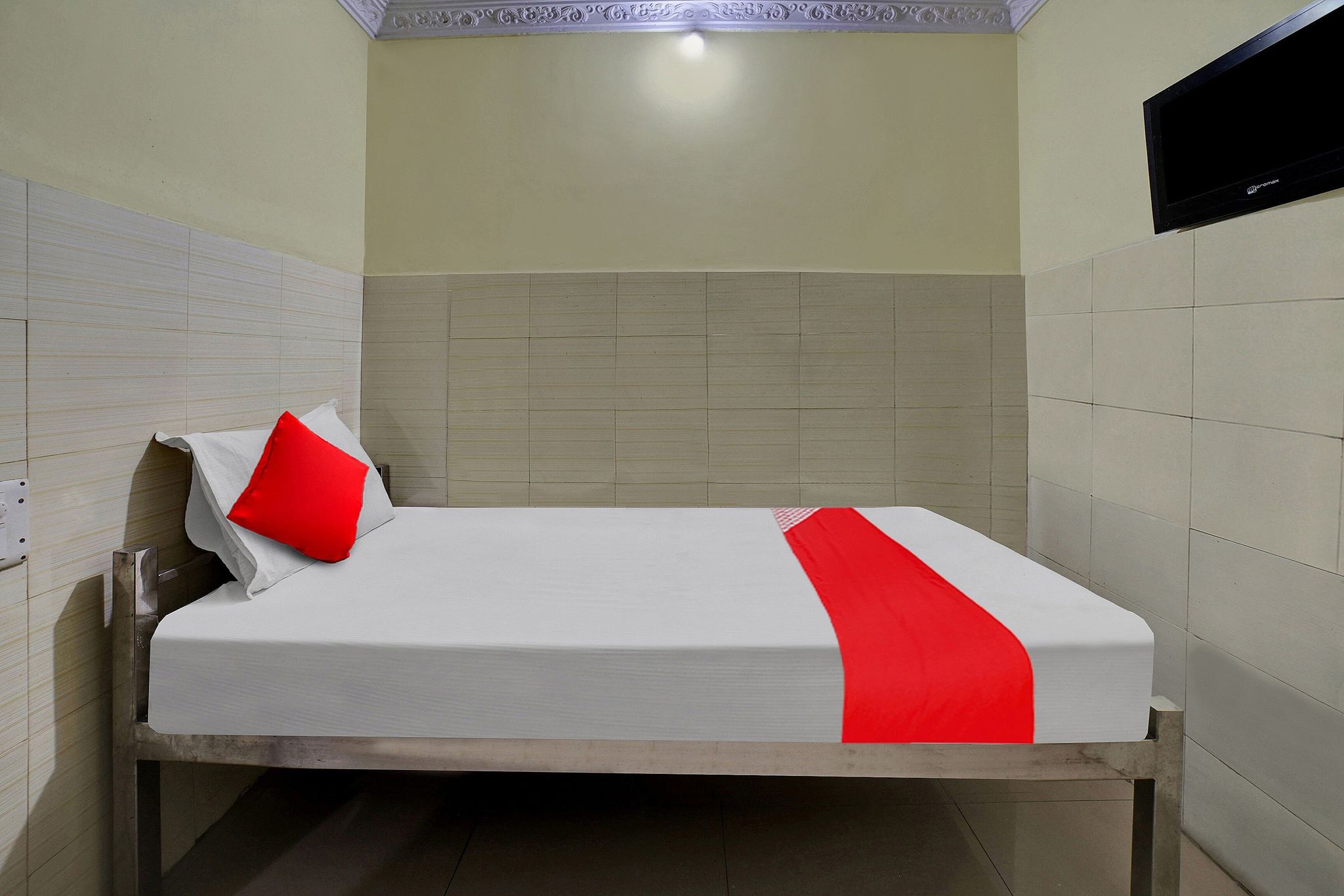 OYO Flagship 812552 Hotel Anu Residency Classic 9