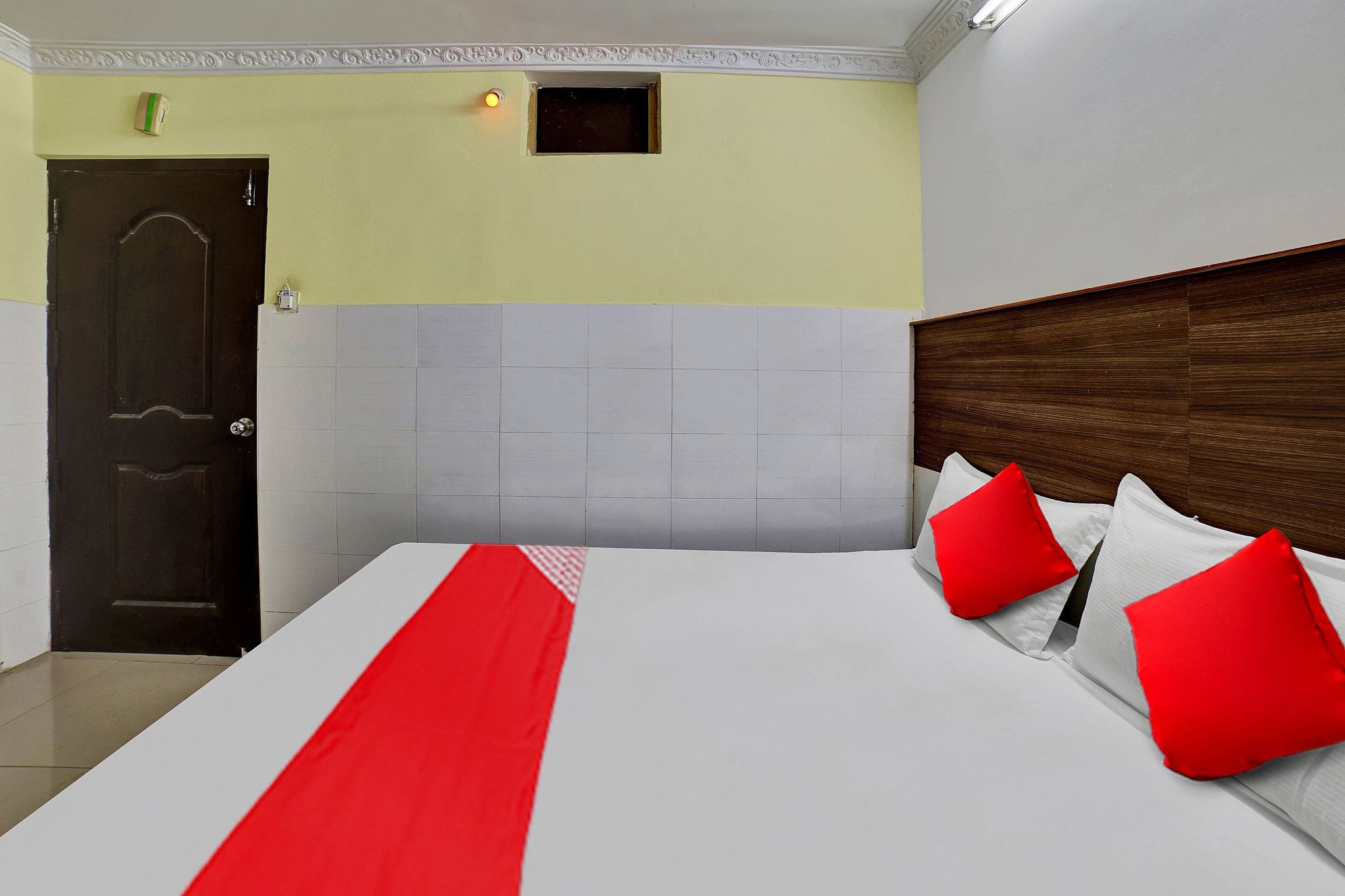 OYO Flagship 812552 Hotel Anu Residency Classic 10