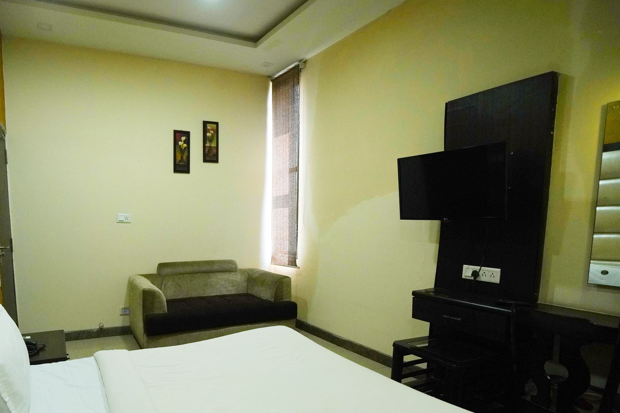 Hotel O Amara Classic 11