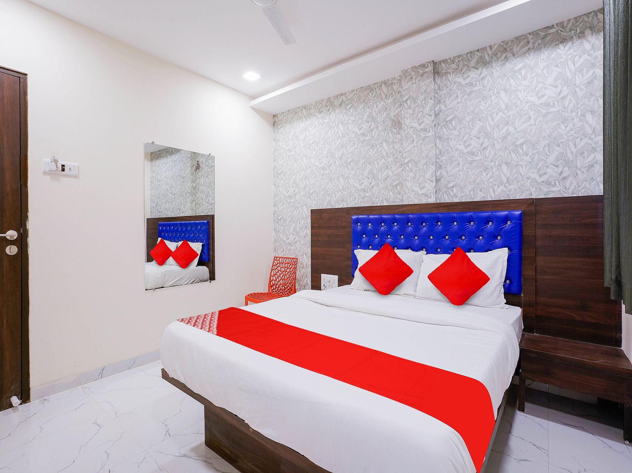 Hotel O King Residency Near Bharat Talkies