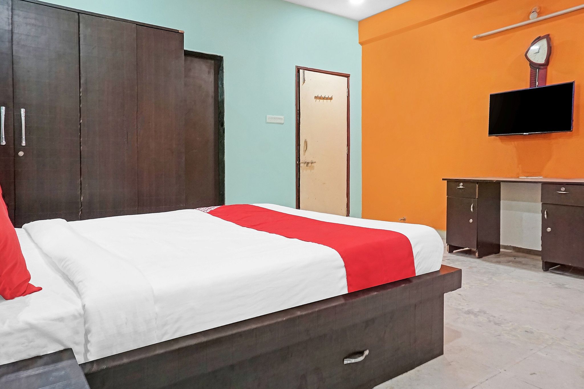 OYO Flagship 87488 Motel Excellency Classic 12