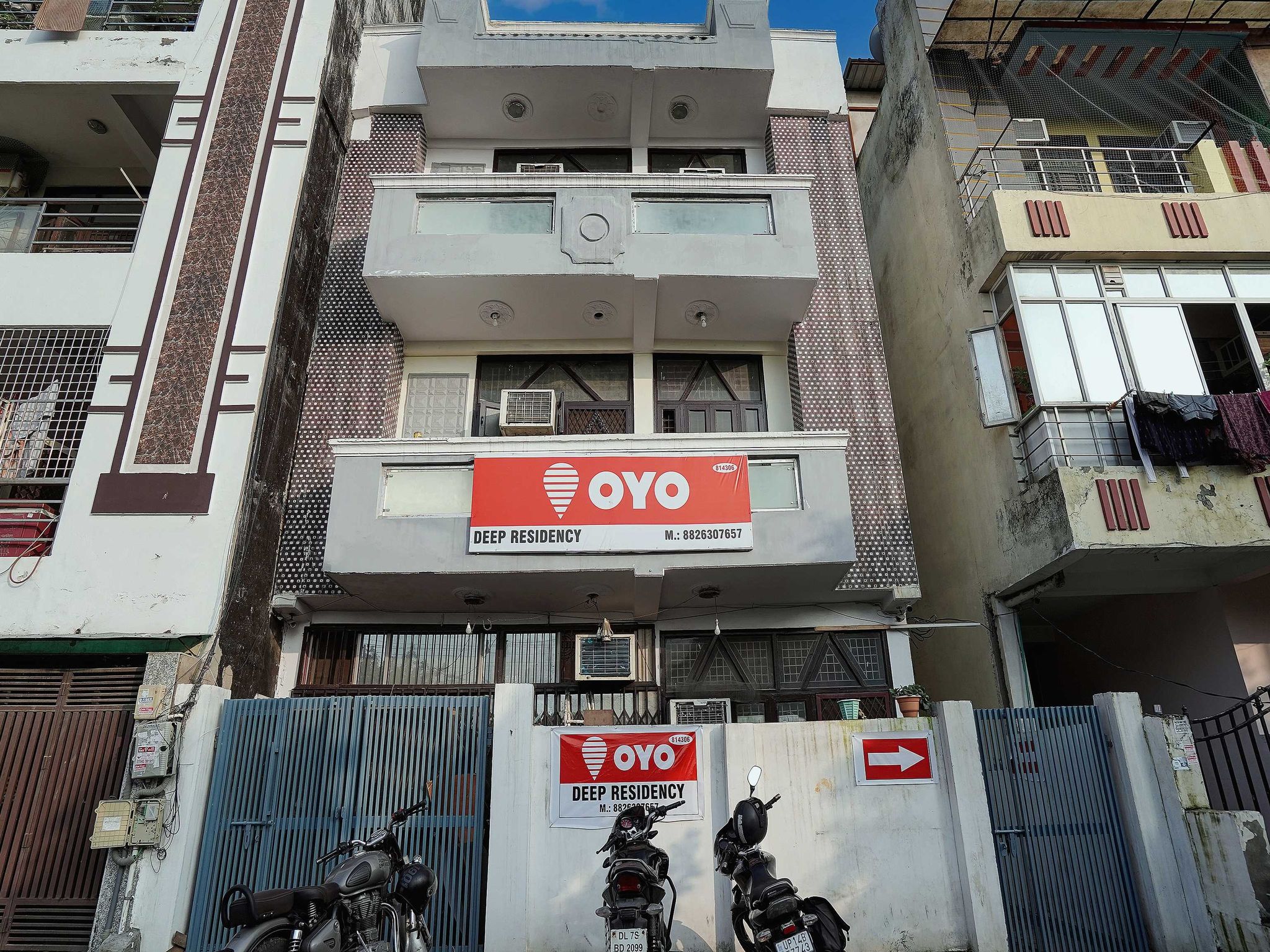 Super Hotel O Khanna Hotel near shakti khand III Indirapuram