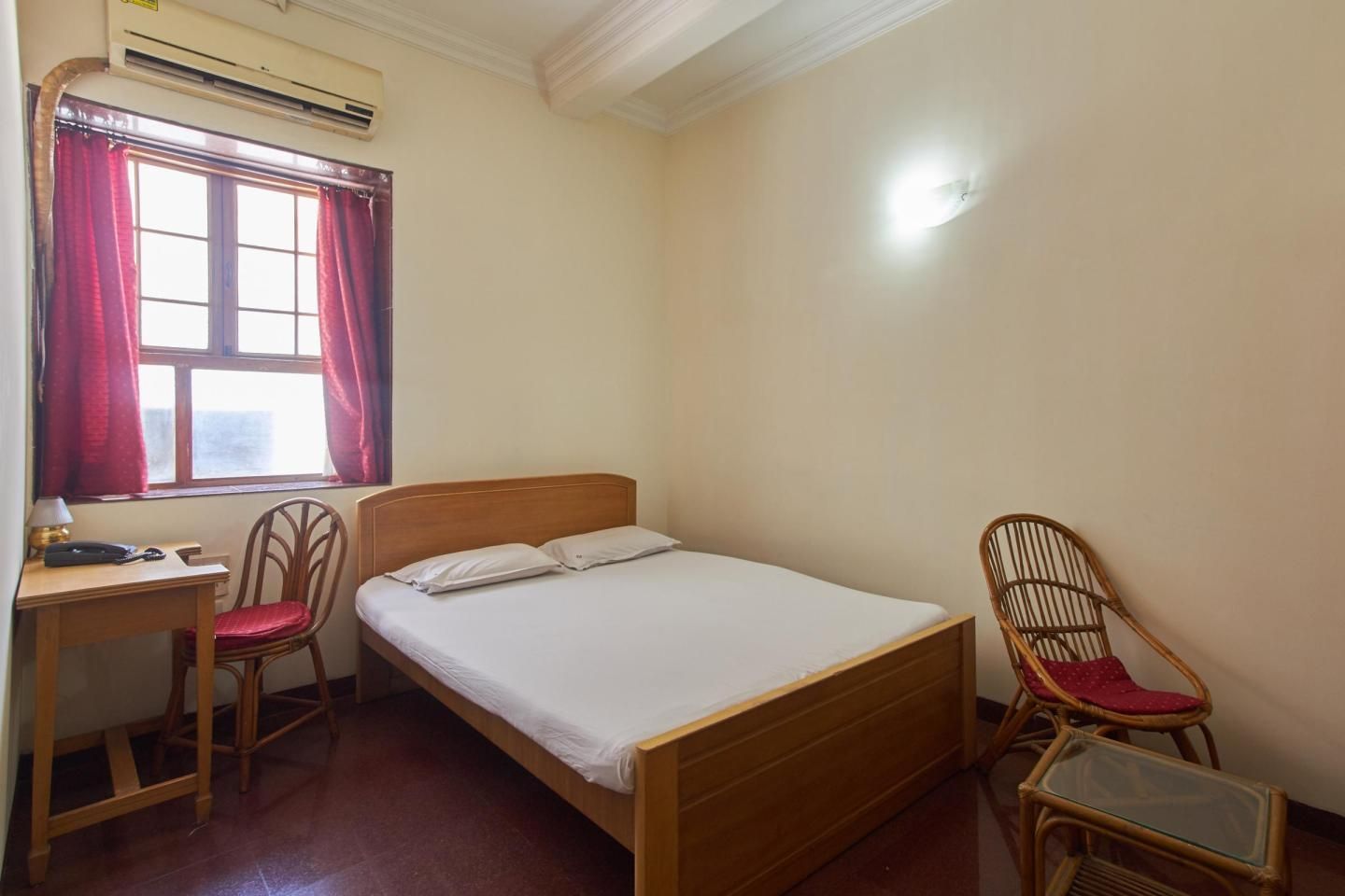 The Cottage - Luxury Corporate Hotel Deluxe Medium 2
