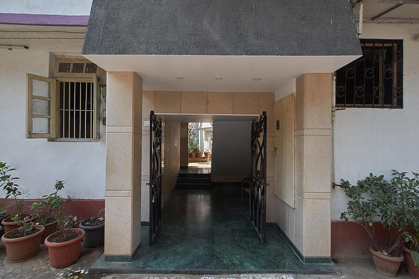 undefined The Cottage - Luxury Corporate Hotel