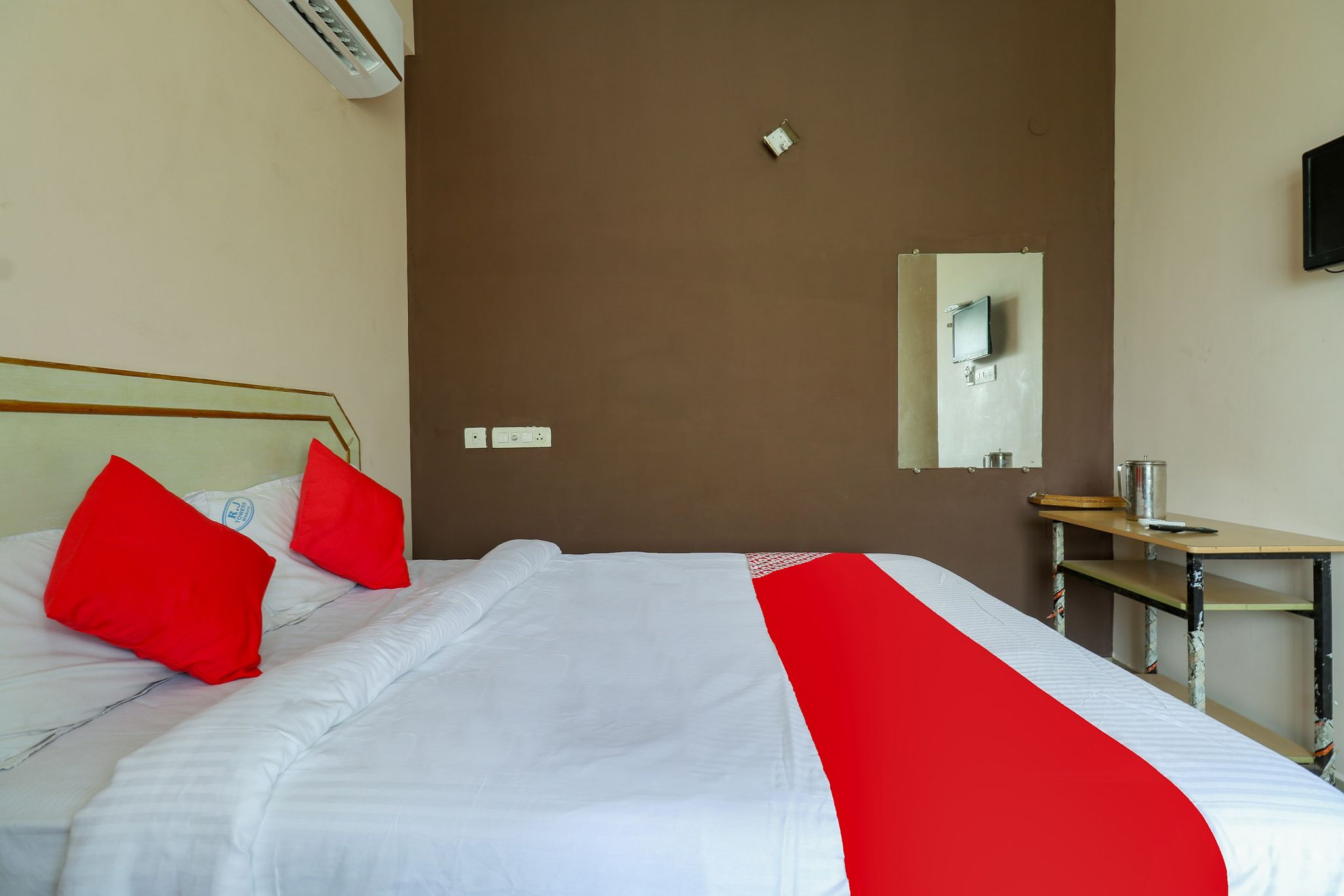 Hotel O Rj Tower Classic 4