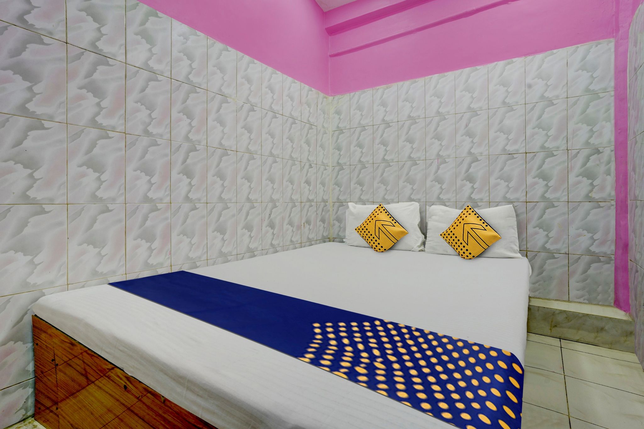 Hotel O Gulzar Masjid Bunder Railway Station Classic 2