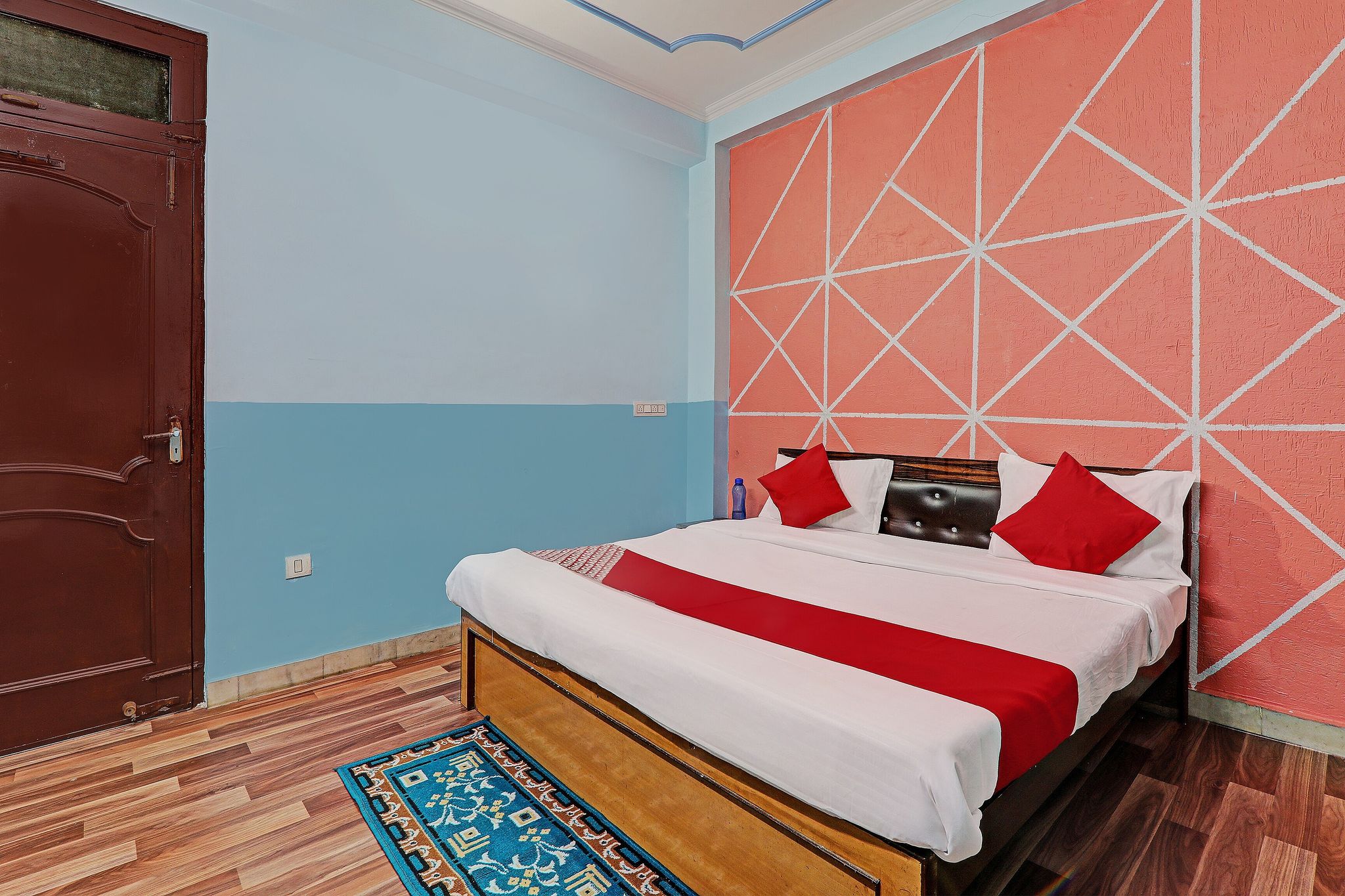 Hotel O WHITE SWAN Classic 2