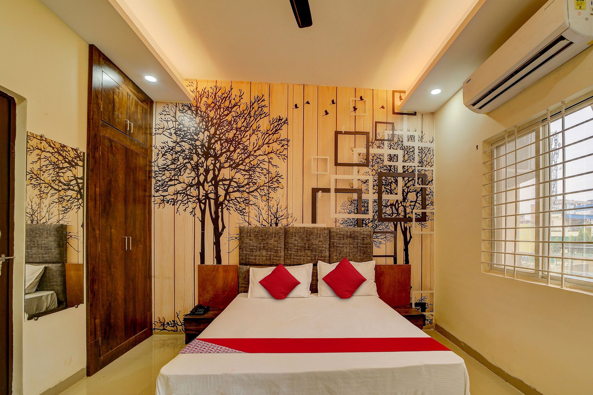 Hotel O by OYO The Angel Palace Classic 14