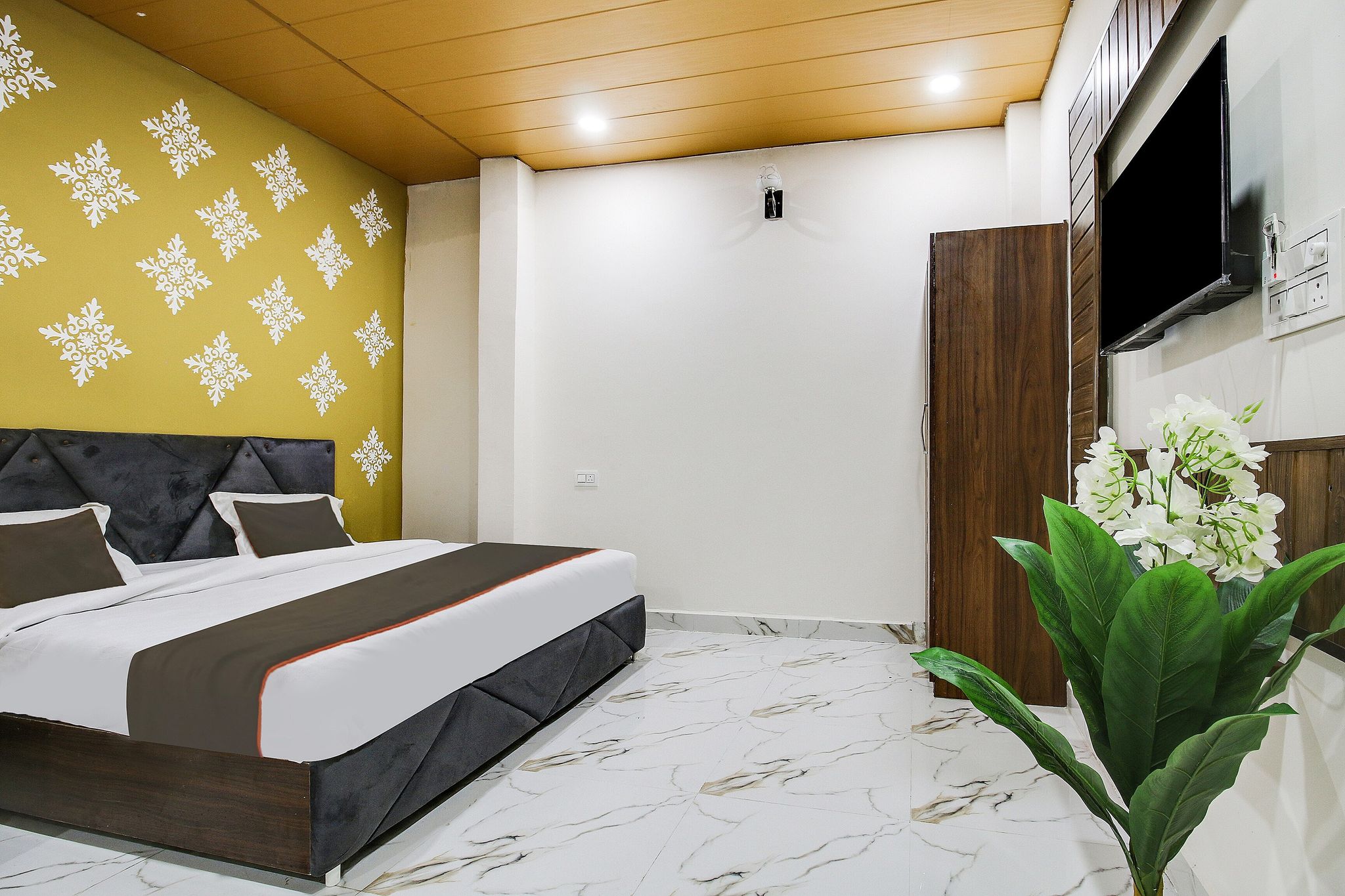 Hotel O by OYO Sawariya Regency Classic 3