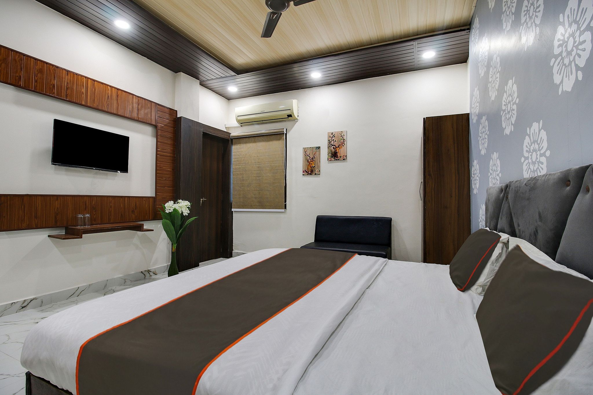 Hotel O by OYO Sawariya Regency Classic 11