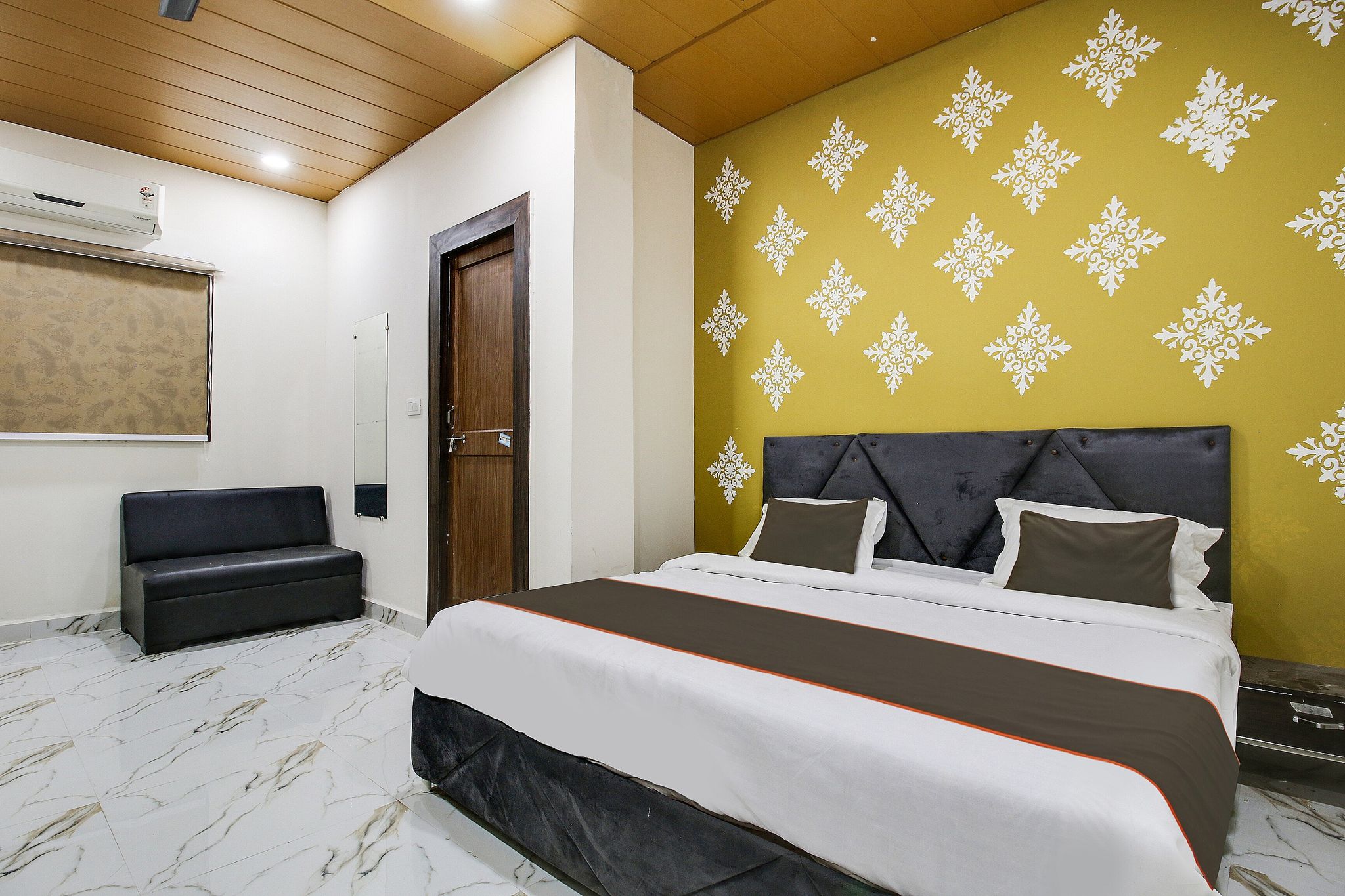 Hotel O by OYO Sawariya Regency Classic 2