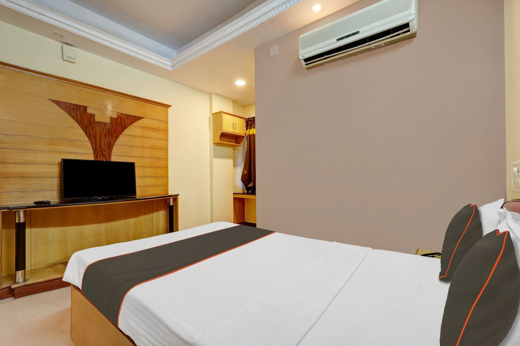 Super Collection O Bannerghatta Road Near IIM Bangalore Classic 14